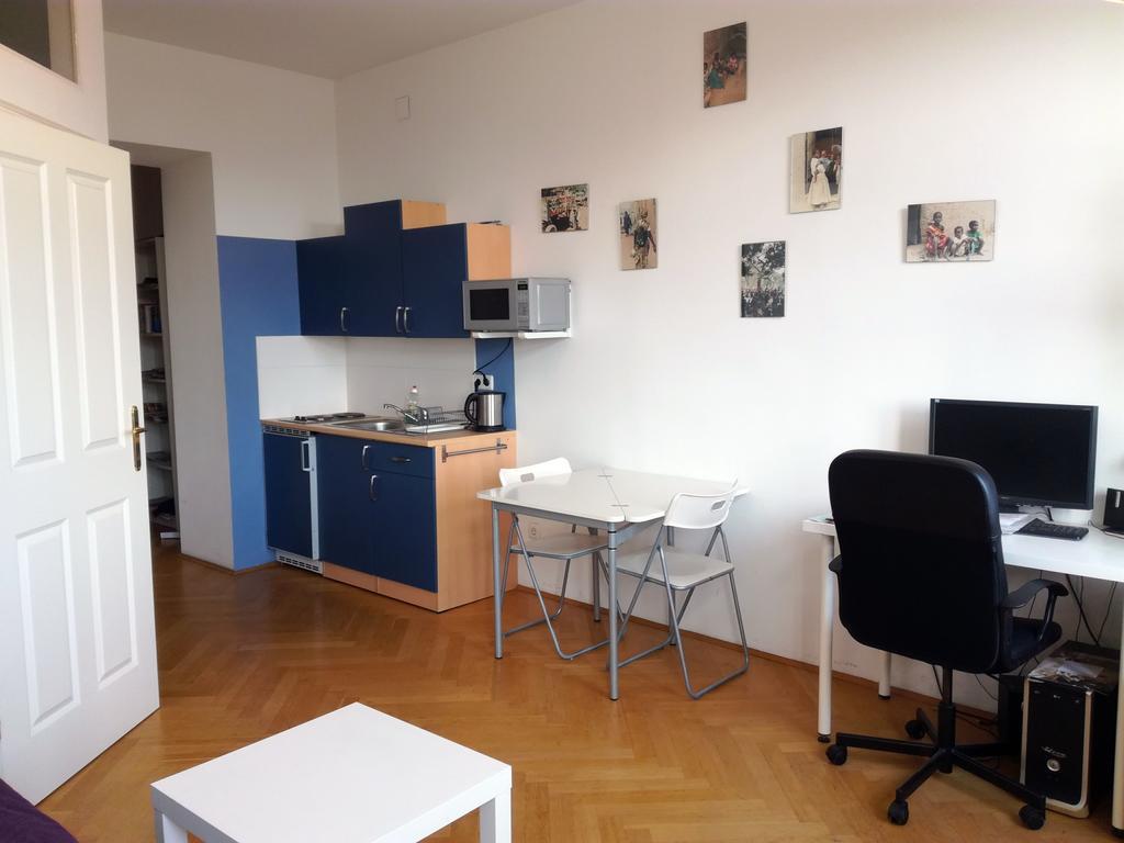 וינה Le Petit Appartement מראה חיצוני תמונה
